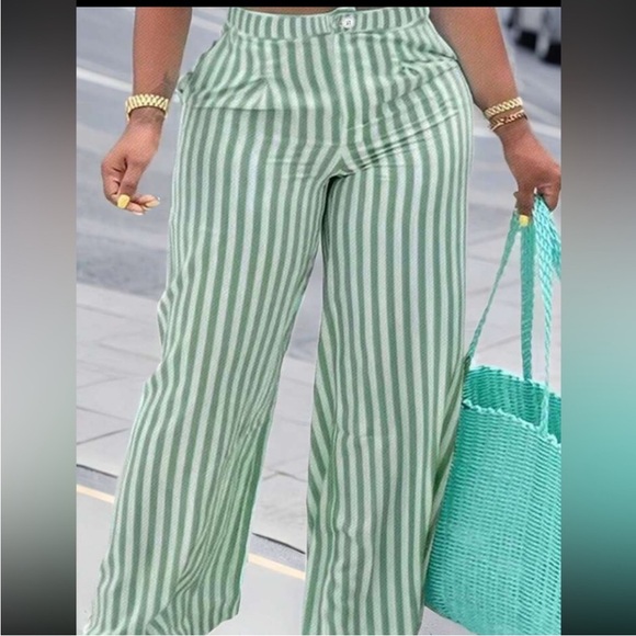 NWOT SHEIN Green and White Wide Leg Pants with Stripes - Picture 2 of 4